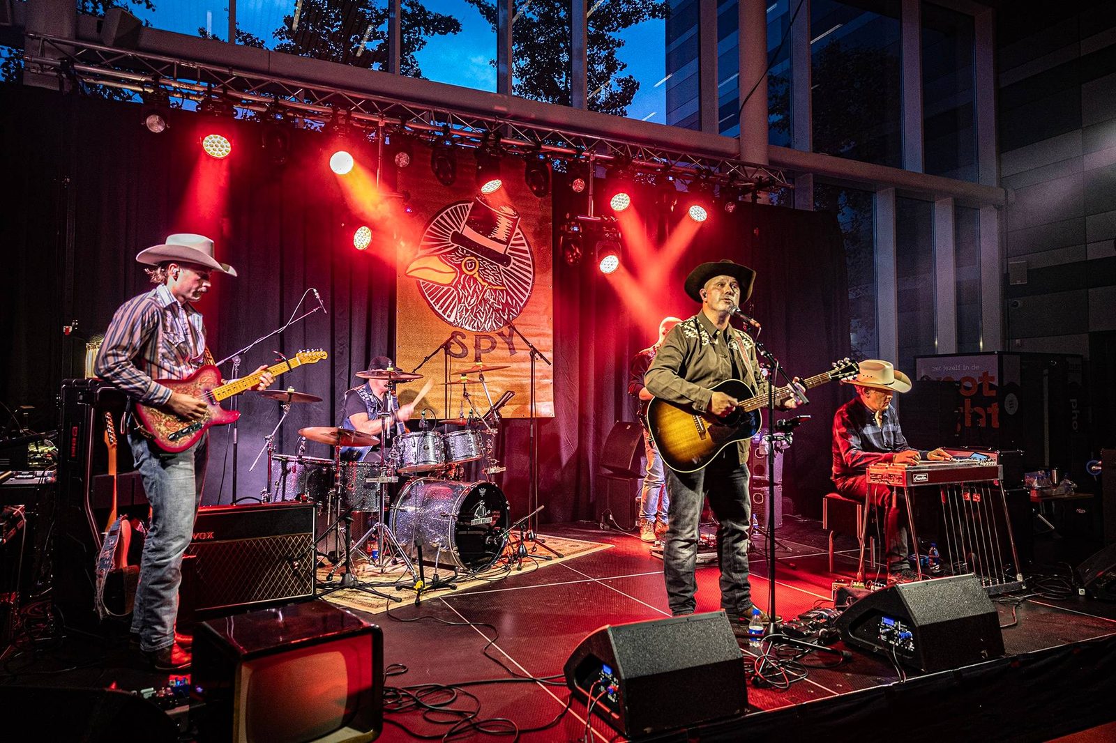 Robert Weston & band tijdens SPY Festival